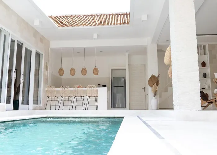 Villa 3br - Walking To Canggu (Bali)